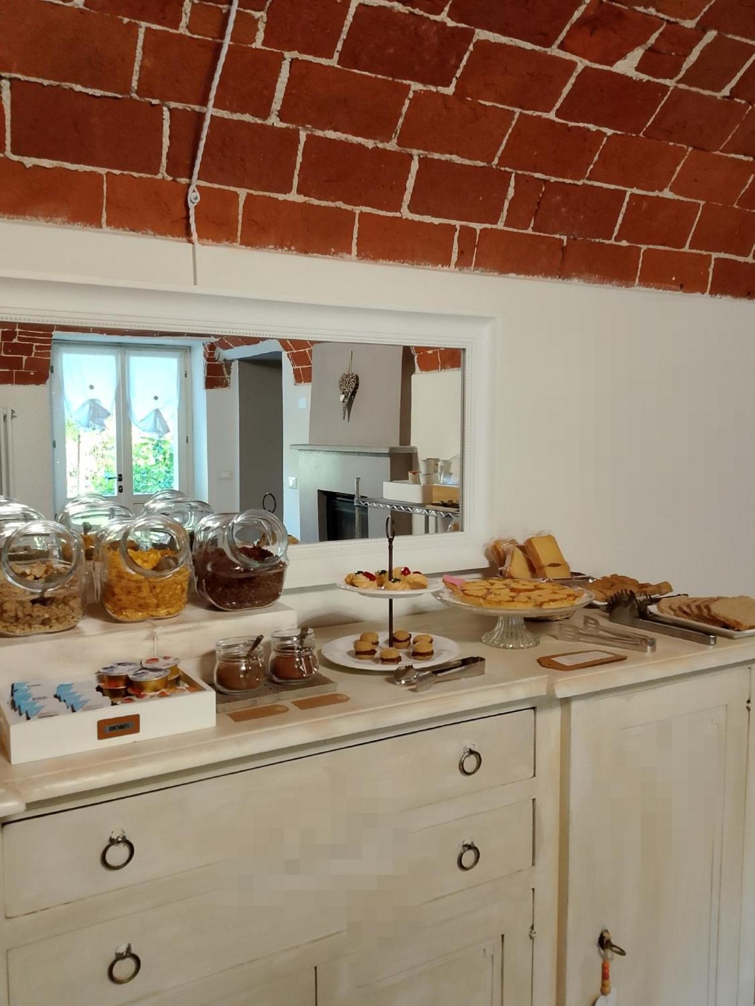 Cascina Spazio Indaco Castagnole Monferrato Екстериор снимка